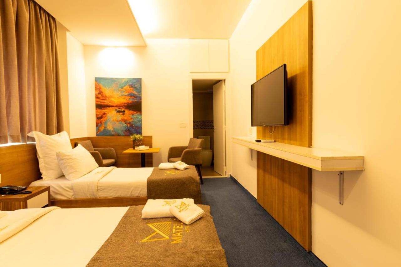 Mateus Hotel & Pool Jounieh Eksteriør bilde