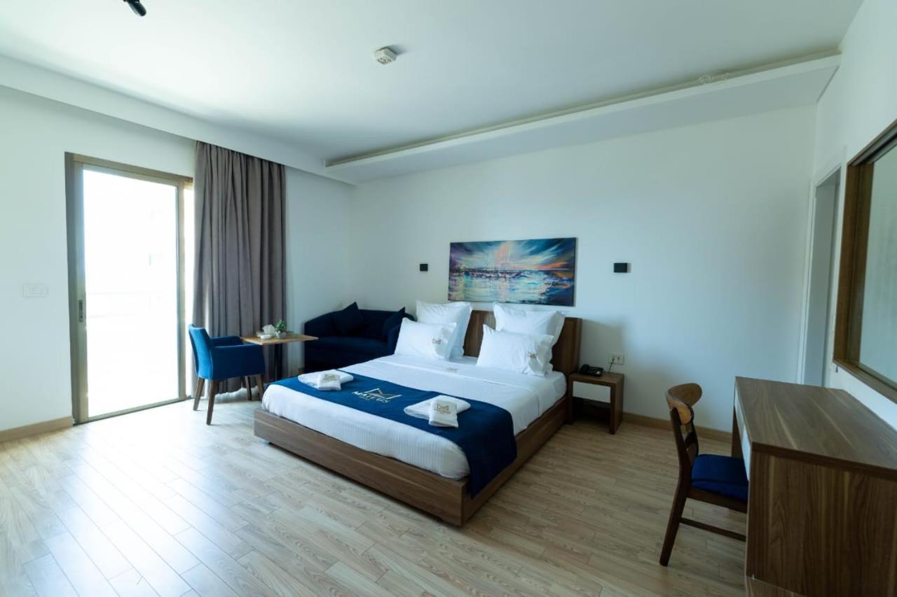Mateus Hotel & Pool Jounieh Eksteriør bilde