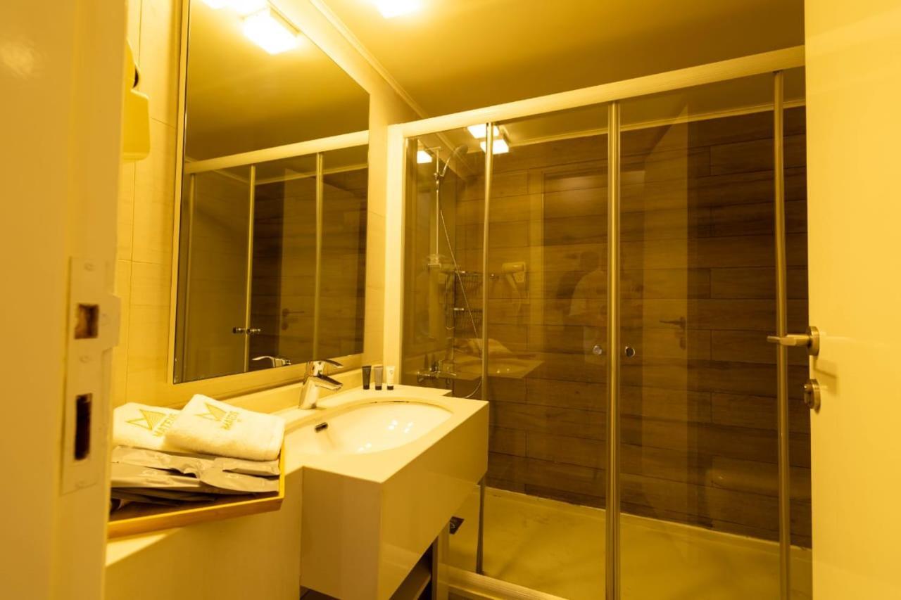 Mateus Hotel & Pool Jounieh Eksteriør bilde